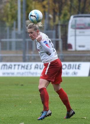05.11.2017, xhbx, Fussball 1.Bundesliga Frauen, 1.FFC Frankfurt - SV Werder Bremen, emspor v.l. Marith Priessen (1.FFC Frankfurt) Frankfurt am Main