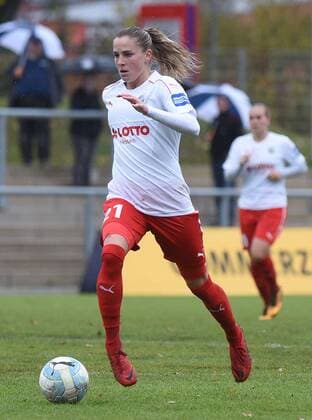 05.11.2017, xhbx, Fussball 1.Bundesliga Frauen, 1.FFC Frankfurt - SV Werder Bremen, emspor v.l. Ana-Maria Crnogorcevic (1.FFC Frankfurt) Frankfurt am Main