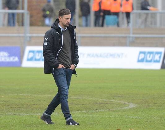 05.11.2017, xhbx, Fussball 1.Bundesliga Frauen, 1.FFC Frankfurt - SV Werder Bremen, emspor v.l. Trainer Niko Arnautis (1.FFC Frankfurt) Frankfurt am Main
