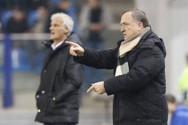 ARNHEM - Vitesse - PSV , Voetbal KNVB beker , seizoen 2012-2013 , 09-02-2012 , stadion Gelredome , PSV Eindhoven trainer Dick Advocaat (r) met Vitesse trainer Fred Rutten (l). vitesse - psv *** ARNHEM Vitesse PSV Football KNVB cup season 2012 2013 09 02 2012 stadium Gelredome PSV Eindhoven trainer Dick Lawyer r with Vitesse trainer Fred Rutten l vitesse psv 