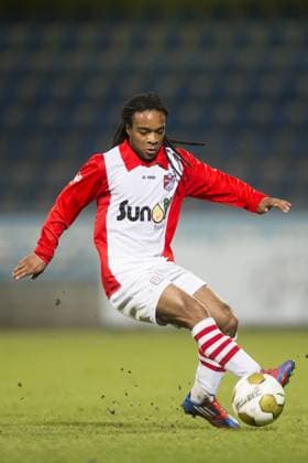 EINDHOVEN - FC Eindhoven - FC Emmen , Voetbal , Jupiler league, Seizoen 2012-2013 , 12-04-2013 , Jan Louwers stadion , FC Emmen speler Marvin Wijks eindhoven - emmen