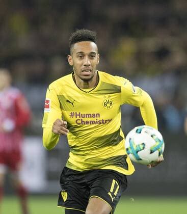 Pierre-Emerick AUBAMEYANG (DO) Aktion, Fussball 1. Bundesliga, 11. Spieltag, Borussia Dortmund (DO) - FC Bayern Muenchen (M) 1:3, am 04.11.2017 in Dortmund Deutschland.