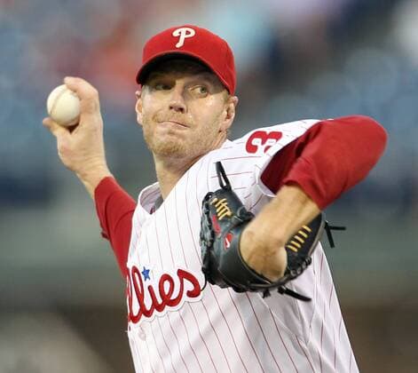 November 7, 2017 - FILE - HARRY LEROY HALLADAY III (born May 14, 1977 died November 7, 2017). He was flying his Icon A5, a two-person, single engine amphibian plane when the plane went down in the Gulf of Mexico. Nicknamed Doc , was an American professional baseball player who pitched in Major League Baseball MLB Baseball Herren USA for the Toronto Blue Jays and Philadelphia Phillies between 1998 and 2013. His nickname was a reference to Wild West gunslinger Doc Holliday. Pictured: Sept. 4, 2013 - Philadelphia, PA, USA - Philadelphia Phillies pitcher Roy Halladay throws in the first inning against the Washington Nationals at Citizens Bank Park in Philadelphia, Pennsylvania, on Wednesday, September 4, 2013. Roy Halladay 1977 - 2017 MLB Pitcher - ZUMAm67_ 20171107_sha_m67_276 Copyright: xYongxKimx