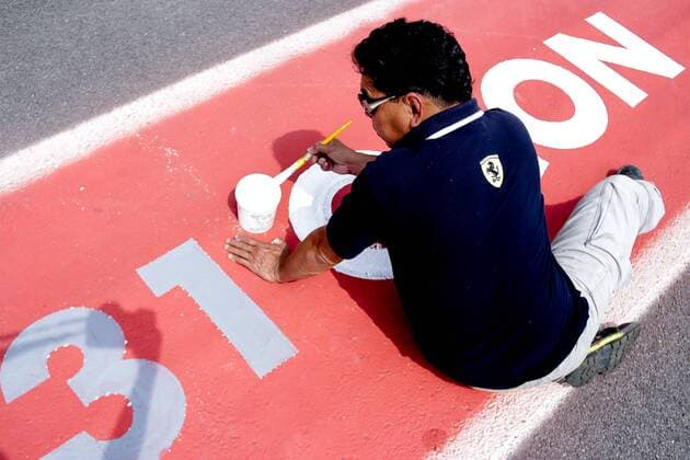 November 8, 2017 - Sao Paulo, Brazil - Formula One teams move in the pits and on the track at Interlagos Autodrome in the south of SoÂ£o Paulo on Wednesday, 8, during preparations for the Brazilian Grand Prix F1 race, which takes place on Sunday, 12 Formula 1 Grand Prix Brazil preparations - ZUMAo70_ 80778365st Copyright: xDarioxOliveirax