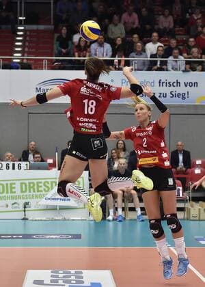 8. November 2017, Mareen Apitz (DSC) stellt für Sasa Planinsec (DSC), Dresdner SC -MTV Allianz Stuttgart 3:2, DVV, Volleyball, 1. Bundesliga,