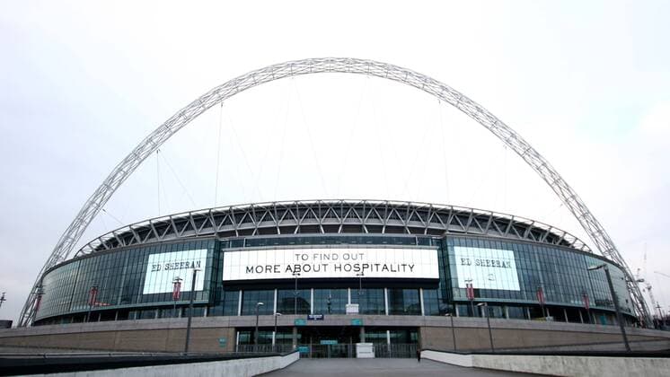 Fussball, Herren, Saison 2017 18, Freundschaftsspiel in London, England - Deutschland, Nordseite des Wembley Stadions mit Stahlrohkonstruktion für das Stadiondach, 09.11.17, Copyright: xMichaelxHundtx xMatthiasxKochx