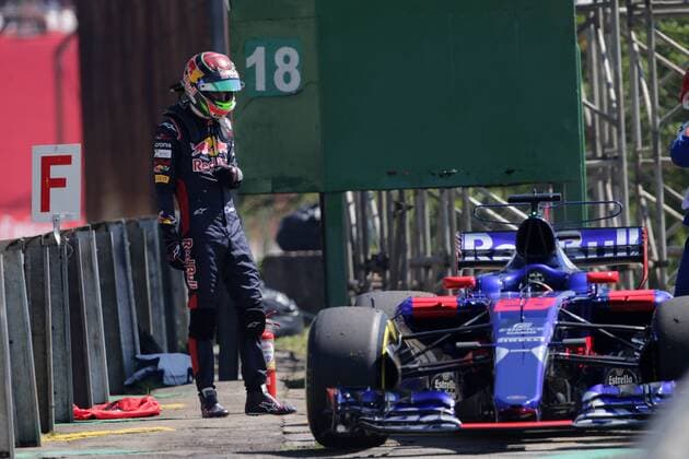 10.11.2017 - Free Practice 1, Brendon Hartley (NZL) Scuderia Toro Rosso STR12 Brazilian Grand Prix, Sao Paulo, Interlagos 9 - 12 November 2017 10.11.2017 - Free Practice 1, Brendon Hartley (NZL) Scuderia Toro Rosso STR12 
