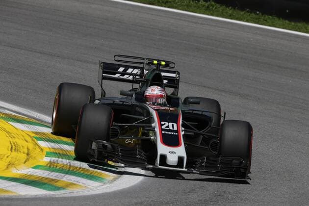 10.11.2017 - Free Practice 1, Kevin Magnussen (DEN) Haas F1 Team VF-17 Brazilian Grand Prix, Sao Paulo, Interlagos 9 - 12 November 2017 10.11.2017 - Free Practice 1, Kevin Magnussen (DEN) Haas F1 Team VF-17 