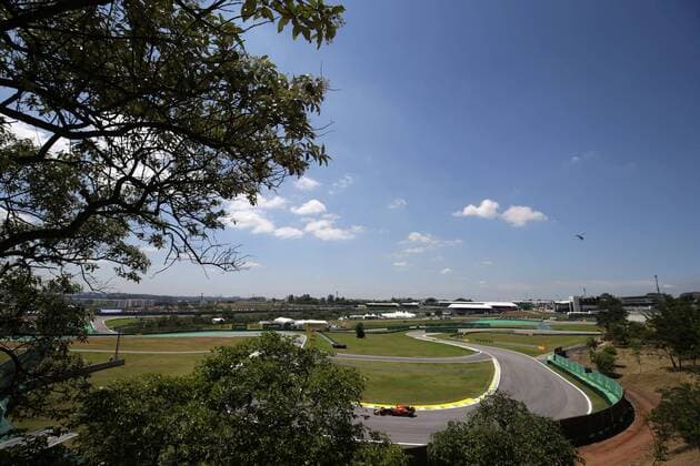 10.11.2017 - Free Practice 1, Daniel Ricciardo (AUS) Red Bull Racing RB13 Brazilian Grand Prix, Sao Paulo, Interlagos 9 - 12 November 2017 10.11.2017 - Free Practice 1, Daniel Ricciardo (AUS) Red Bull Racing RB13 
