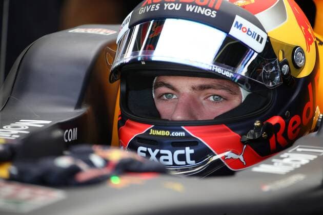 10.11.2017 - Free Practice 1, Max Verstappen (NED) Red Bull Racing RB13 Brazilian Grand Prix, Sao Paulo, Interlagos 9 - 12 November 2017 10.11.2017 - Free Practice 1, Max Verstappen (NED) Red Bull Racing RB13 