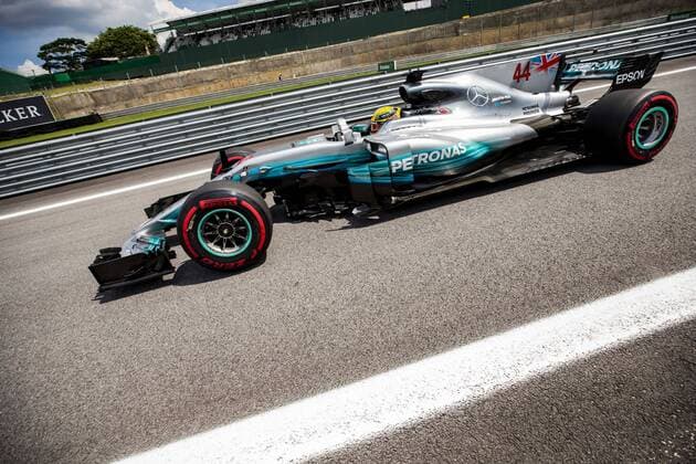 November 10, 2017 - Sao Paulo, Sao Paulo, Brazil - Nov, 2017 - Sao Paulo, Sao Paulo, Brazil - LEWIS HAMILTON Mercedes AMG. Free practice this Friday (10), for the Brazilian Grand Prix of Formula One that takes place next Sunday at the Autodromo de Interlagos in SoÂ£o Paulo. Free practice for the Formula One GP Brazil - ZUMAc168 20171110_zap_c168_041 Copyright: xMarceloxChellox
