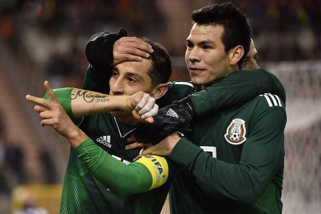 Themen der Woche - SPORT Bilder des Tages - SPORT Fußball, Belgien - Mexiko Mexico s Andres Guardado and Mexico s Hirving Lozano celebrate after Guardado scored from penalty during a friendly soccer game between Belgian national team Nationalteam Red Devils and Mexico, Friday 10 November 2017, in Brugge. DIRKxWAEM  x05197971x