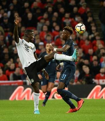 Fussball, Herren, Saison 2017 2018, Testspiel in London, England - Deutschland, v. l. Antonio Rüdiger (Deutschland), Tammy Abraham (England), 10.11. 2017, Copyright: xMichaelxHundtx xMatthiasxKochx
