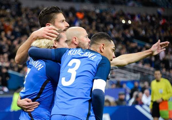 Fußball, Frankreich - Wales A Griezmann ( France ) FOOTBALL : France vs Pays de Galles - Match Amical - Saint Denis - 10 11 2017 FedericoPestellini Panoramic 