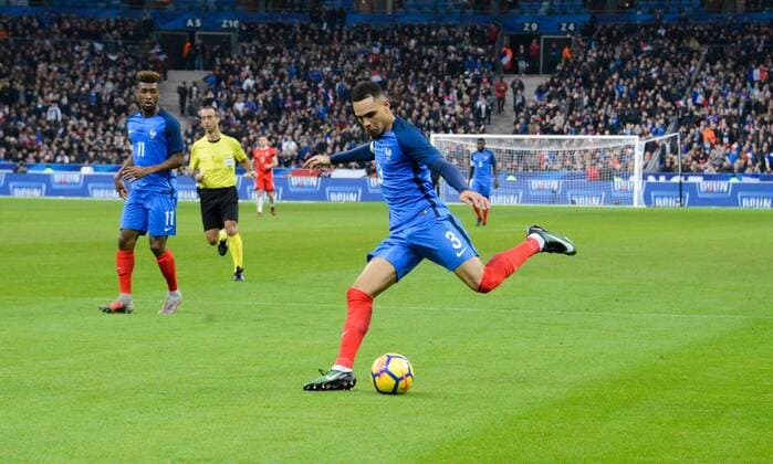 Fußball, Frankreich - Wales L Kurzawa ( France ) FOOTBALL : France vs Pays de Galles - Match Amical - Saint Denis - 10 11 2017 FedericoPestellini Panoramic 
