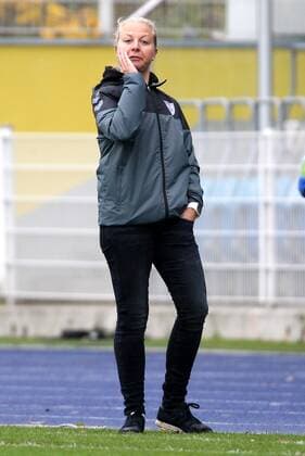 GER, 1.Bundesliga, Frauen, FF USV Jena vs TSG Hoffenheim 12.11.17, Jena, Ernst-Abbe-Sportfeld, GER, Allianz Frauen Bundesliga 1.Bundesliga, Frauen, Saison 2017 2018, 08.Spieltag, FF USV Jena vs TSG Hoffenheim im Bild Trainerin Katja Greulich (Jena)