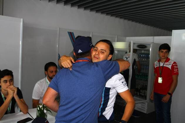 12.11.2017 - Rubens Barrichello (BRA) and Felipe Massa (BRA) Williams FW40 Brazilian Grand Prix, Sao Paulo, Interlagos 9 - 12 November 2017 12.11.2017 - Rubens Barrichello (BRA) and Felipe Massa (BRA) Williams FW40 