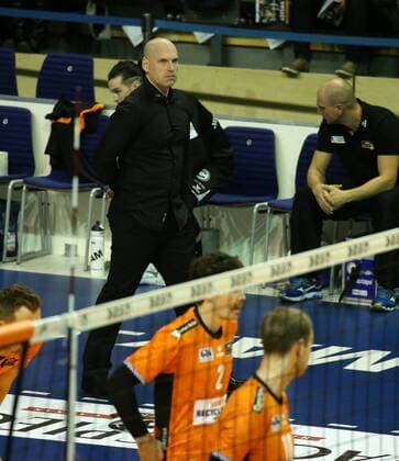 GER, 1.VBL, BR VOLLEYS VS. SVG Lueneburg 12.11.2017, Max Schmeling Halle, Berlin, GER, 1.VBL, BR VOLLEYS VS. SVG Lueneburg, im Bild Trainer Luke Reynolds (BR Volleys)