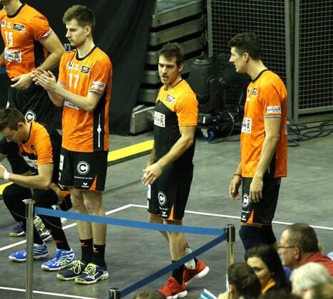 GER, 1.VBL, BR VOLLEYS VS. SVG Lueneburg 12.11.2017, Max Schmeling Halle, Berlin, GER, 1.VBL, BR VOLLEYS VS. SVG Lueneburg, im Bild Pierre Pujol (BR Volleys 18), Adam White (BR Volleys 11)