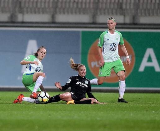 Tessa Wullaert (VfL Wolfsburg), Groenen, Jackie (1. FFC Frankfurt), Alexandra Popp (VfL Wolfsburg)