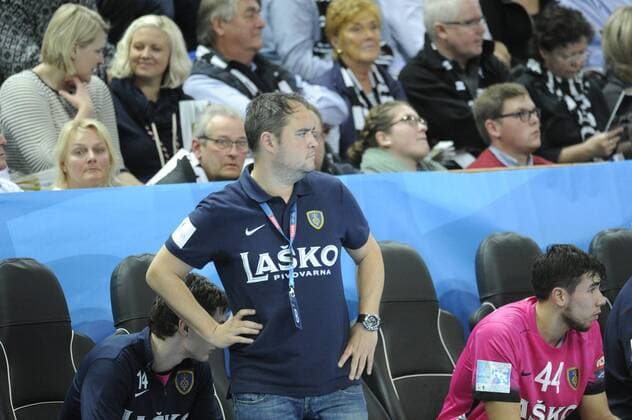 Celje-Trainer Branko Tamse. THW Kiel vs RK Celje, Handball, EHF-Champions-League, Gruppenphase, 12.11.17 Kiel Schleswig-Holstein Germany Sparkassen-Arena Copyright: xAgentur54Gradx xJoergxLuehnx