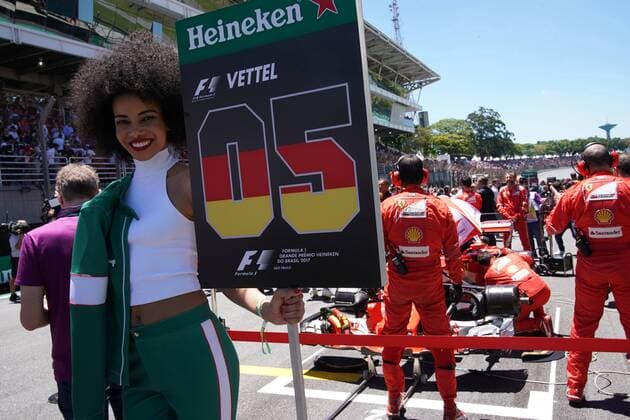 12.11.2017 - Race, Grid Girl Brazilian Grand Prix, Sao Paulo, Interlagos 9 - 12 November 2017 12.11.2017 - Race, Grid Girl 