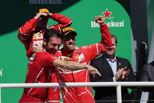 Formel 1, Sebastian Vettel gewinnt GP Brasilien 12.11.2017 - Race, Sebastian Vettel (GER) Scuderia Ferrari SF70H race winner Brazilian Grand Prix, Sao Paulo, Interlagos 9 - 12 November 2017 12.11.2017 - Race, Sebastian Vettel (GER) Scuderia Ferrari SF70H race winner 