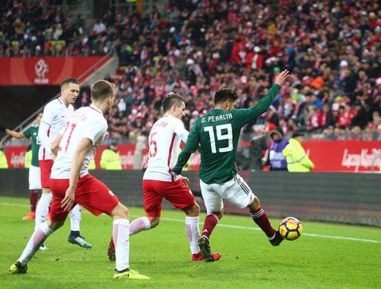 Fußball, Polen - Mexiko November 13, 2017 - Gdansk, Poland - Oribe Peralta during the International Friendly Länderspiel soccer match between Poland and Mexico at the Energa Stadium in Gdansk, Poland on 13 November 2017 Poland v Mexico: International Friendly  - ZUMAn230 20171113_zaa_n230_365 Copyright: xMateuszxWlodarczykx