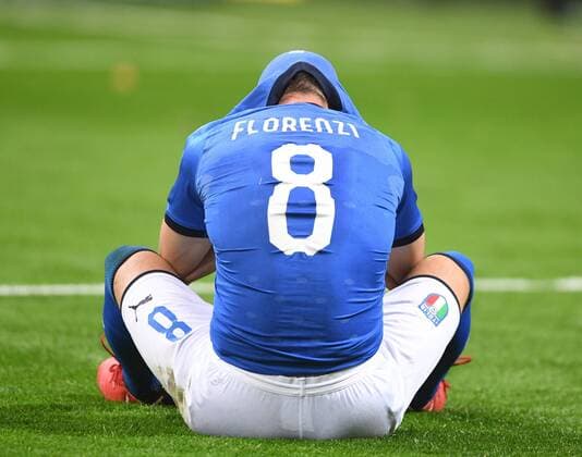 Themen der Woche - SPORT Bilder des Tages - SPORT (171114) -- MILAN, Nov. 14, 2017 -- Alessandro Florenzi of Italy reacts after the second leg of World Cup 2018 Qualifiers playoff match between Italy and Sweden in Milan, Italy, Nov. 13, 2017. The match ended 0-0. Sweden was qualified for the final stage of 2018 FIFA World Cup WM Weltmeisterschaft Fussball with 1-0 on aggregate. ) (SP)ITALY-MILAN-FOOTBALL-FIFA WORLD CUP QUALIFIER-ITALY VS SWEDEN AlbertoxLingria 