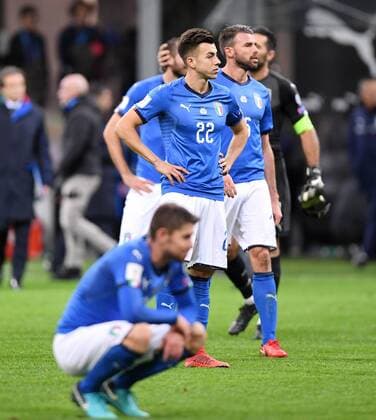Fußball, WM Playoffs, Italien - Schweden Fussball International WM 2018 Play Off Rueckspiel in Mailand 13.11.2017 Italien - Schweden Emttaeuschung Italien nach dem Spiel; Stephan EL SHAARAWY Mailand
