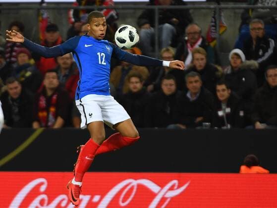 14.11.2017, xjhx, Fussball Laenderspiel Freundschaftsspiel, Deutschland - Frankreich, emspor, v.l. Kylian Mbappe (Frankreich) Koeln