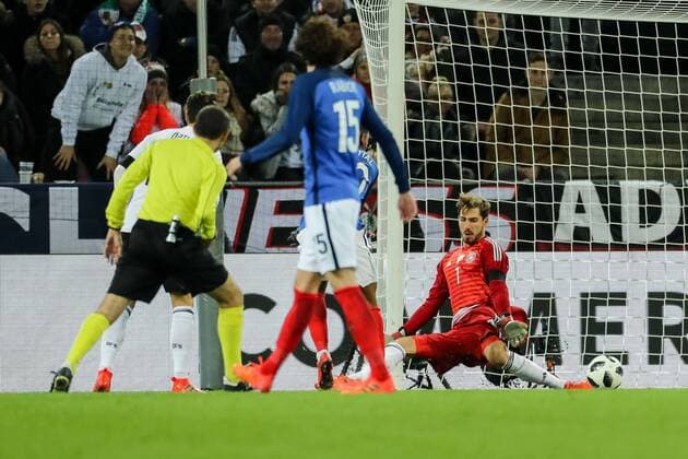 Koeln, Deutschland, 14.11.2017, Laenderspiel, Deutschland - Frankreich, Tor zum 0:1 Torschuetze Alexandre Lacazette (FRA) ( DeFodi048