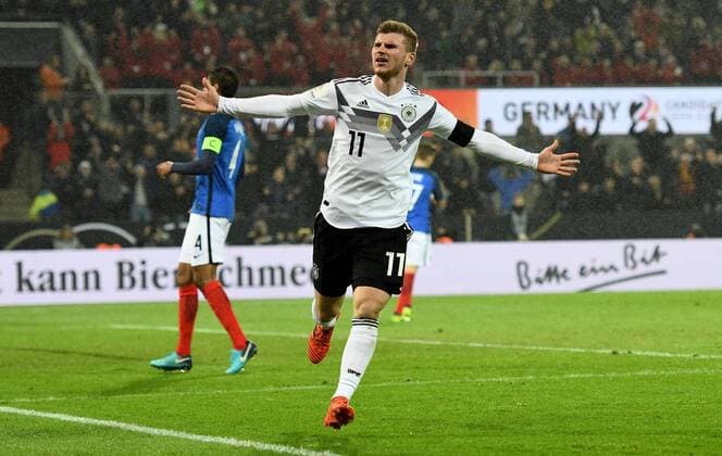 14.11.2017, xfux, Fussball Laenderspiel Freundschaftsspiel, Deutschland - Frankreich, emspor, v.l. Timo Werner (Deutsche Fussball Nationalmannschaft DFB) Torjubel, Goal celebration, celebrate the goal zum 1:1 Koeln