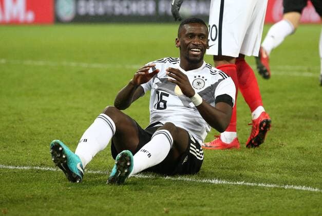Antonio Rüdiger nach vergebener Torchance Einzelbild Freisteller Aktion Fußball Fussball Länderspiel Testspiel Saison 2017 2018 14.11.2017 DFB Nationalmannschaft GER BRDeutschland vs. Frankreich FRA