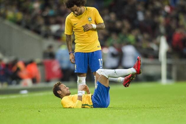 Neymar jr of Brazil lays on the turf after being challenged during the International Friendly Länderspiel match between England and Brazil at Wembley Stadium, London, England on 14 November 2017. Copyright: xDarrenxMusgrovex 17720077