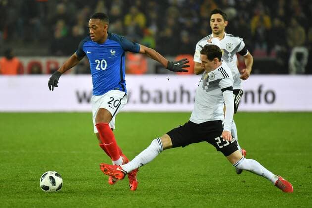 GER, FSP, Deutschland (GER) vs Frankreich (FRA) 14.11.2017, RheinEnergieStadion, Köln, GER, FSP, Deutschland (GER) vs Frankreich (FRA) im Bild picture shows: Sebastian Rudy (Deutschland GER 23), im Zweikampf gegen Anthony Martial (Frankreich FRA 20),