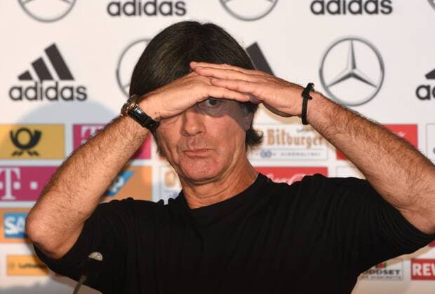 Bilder des Tages - SPORT Länderspiel: Deutschland - Frankreich 14.11.2017 in Köln. Bundestrainer Joachim Löw (Deut.)) bei der Pressekonferenz nach dem Spiel.
