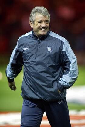 seizoen 2004 2005 , engels voetbal , premiership , middlesbrough middlesborough , 06-12-2004 wedstrijd tegen manchester city 3-2 kevin keegan kevin keegan *** season 2004 2005 english football premiership middlesbrough middlesborough 06 12 2004 match against manchester city 3 2 kevin keegan kevin keegan boro 