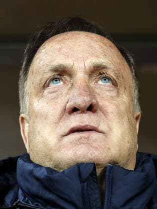 coach Dick Advocaat of Holland during the friendly match between Romania and The Netherlands on November 14, 2017 at Arena National in Bucharest, Romania Friendly match 2017 2018 xVIxVIxImagesx xMauricexvanxSteenxIVx 9322504