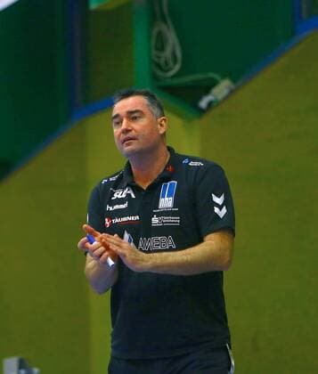 Trainer Stephan Swat (Aue) Handball 2.Liga 2017 18 EHV Aue - TUSEM Essen 27:29 am 18.11.2017 EHV Aue -TUSEM Essen