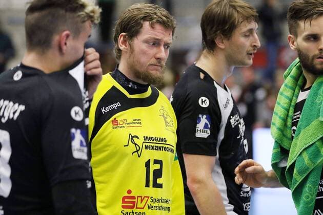 Enttaeuschung bei Mario Huhnstock (HC Elbflorenz Dresden 12), ASV Hamm-Westfalen vs HC Elbflorenz Dresden, Handball, 2. Bundesliga, 18.11.2017, Hamm Copyright: xEibner-Pressefoto Strohdiekx EP_JSK