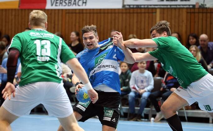 v.li.: Patrick Gempp (DJK Rimpar Wölfe), Felix Handschke (HC Rhein Vikings), Lukas Böhm (DJK Rimpar Wölfe), DKB 2. Handball-Bundesliga, DJK Rimpar Wölfe - HC Rhein Vikings,
