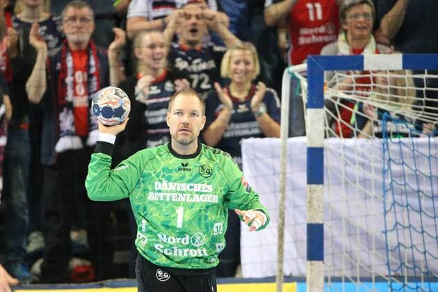 SG Flensburg-Handewitt - HC Meshkov Brest, EHF Champions League; Flensburg, 19.11.17 Flensburg, 19.11.17, Handball, VELUX EHF Champions League, Saison 2017 2018, Gruppenphase, SG Flensburg-Handewitt - HC Meshkov Brest : Jubel Freude über gehaltenen Ball bei Mattias Andersson (SG Flensburg-Handewitt, 01)