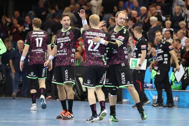 Bilder des Tages - SPORT SG Flensburg-Handewitt - HC Meshkov Brest, EHF Champions League; Flensburg, 19.11.17 Flensburg, 19.11.17, Handball, VELUX EHF Champions League, Saison 2017 2018, Gruppenphase, SG Flensburg-Handewitt - HC Meshkov Brest : Jubel Torjubel bei der SG
