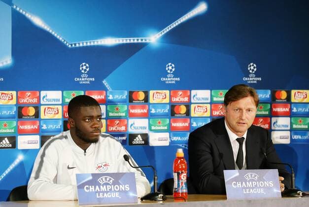 RB Leipzig - PK Fussball Champions League Monaco, 20.11.2017, Stade Louis II, Fussball, UEFA Champions League, Gruppe G, 5. Spieltag, Pressekonferenz am Vortag des Spiels AS Monaco vs. RB Leipzig , Im Bild: Dayot Upamecano (l., Spieler RB Leipzig) und Trainer Ralph Hasenhüttl Hasenhuettl (RB Leipzig) ,