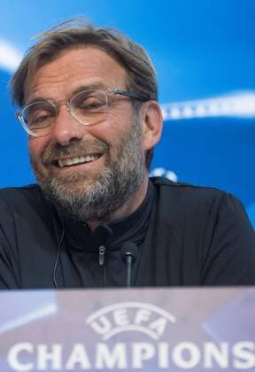 Themen der Woche - SPORT Bilder des Tages - SPORT Liverpool FC s coach Jurgen Klopp delivers a press conference PK Pressekonferenz before tomorrow s Champions League group E fifth round match between Liverpool FC nad Sevilla at the Sanchez Pizjuan stadium in Seville, Andalusia, Spain, 20 November 2017. Liverpool FC s press conference !ACHTUNG: NUR REDAKTIONELLE NUTZUNG!  Copyright: xRaúlxCaroxCadenasx SEV001 20171120-636468073838476434