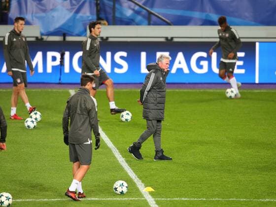 Trainer Jupp Heynckes (FC Bayern Muenchen) beaufsichtigt das Training, Training, RSC Anderlecht vs. FC Bayern Muenchen, Champions League, Fussball, 21.11.2017, Anderlecht Copyright: xLanger Eibner-Pressefotox EP_HLR
