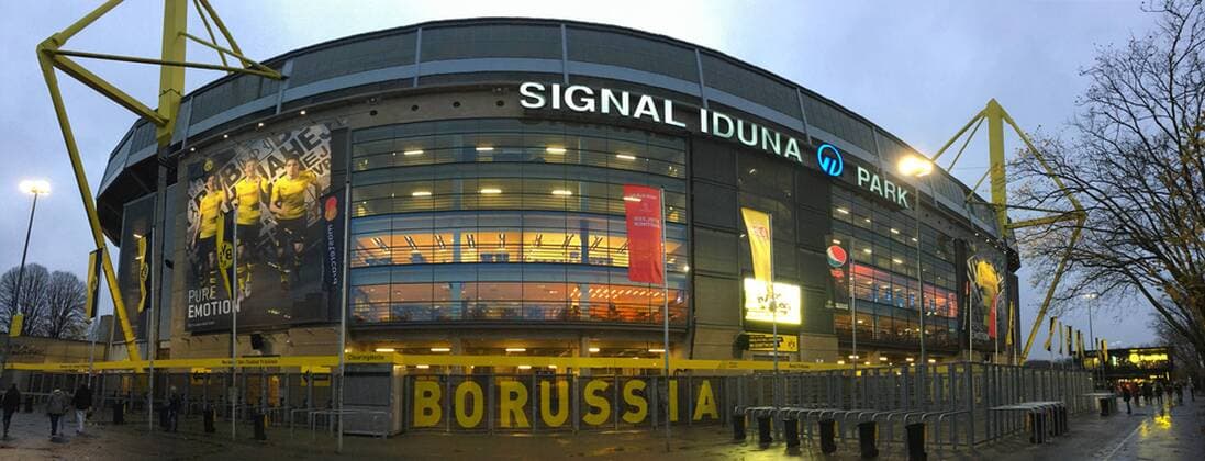 Borussia Dortmund v Tottenham Hotspur UEFA Champions League A General View of Signal Iduna Park during the UEFA Champions League match at Signal Iduna Park, Dortmund Content Not Available For UK Newspapers Copyright: xYannisxHalasx FIL-10982-0006