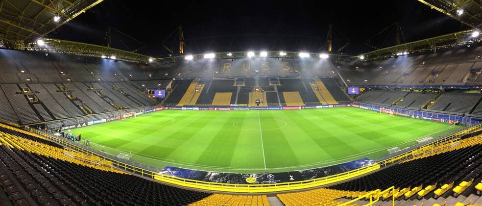 Borussia Dortmund v Tottenham Hotspur UEFA Champions League A General View of Signal Iduna Park during the UEFA Champions League match at Signal Iduna Park, Dortmund Content Not Available For UK Newspapers Copyright: xYannisxHalasx FIL-10982-0007