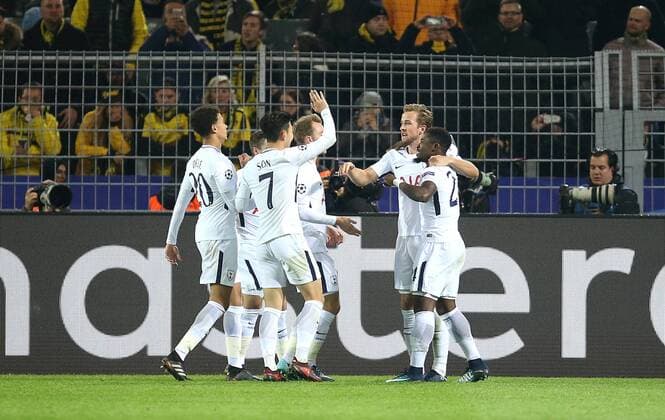21.11.2017, Fussball UEFA Champions League 2017 2018, Gruppenphase, 5.Spieltag, Borussia Dortmund - Tottenham Hotspur, im Signal-Iduna-Park Dortmund. Jubel Tottenham Hotspur zum Tor zum 1:1